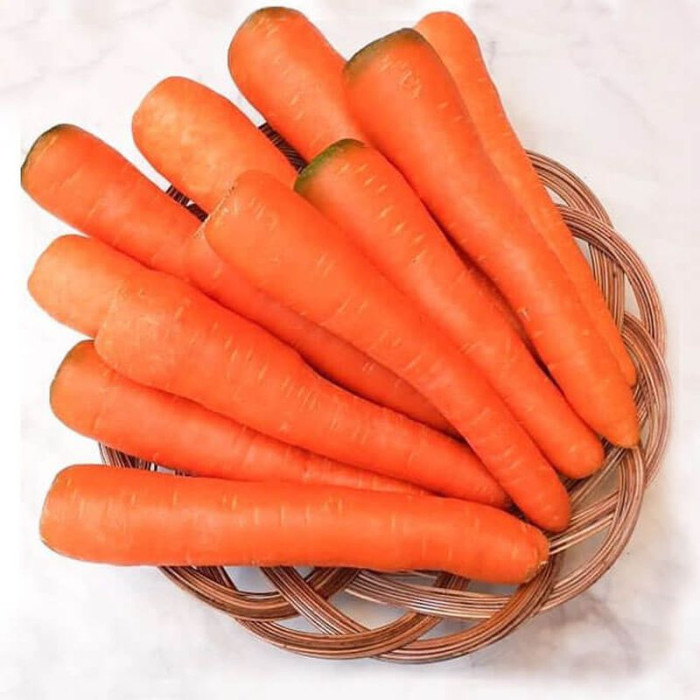 Насіння моркви «Довга червона»